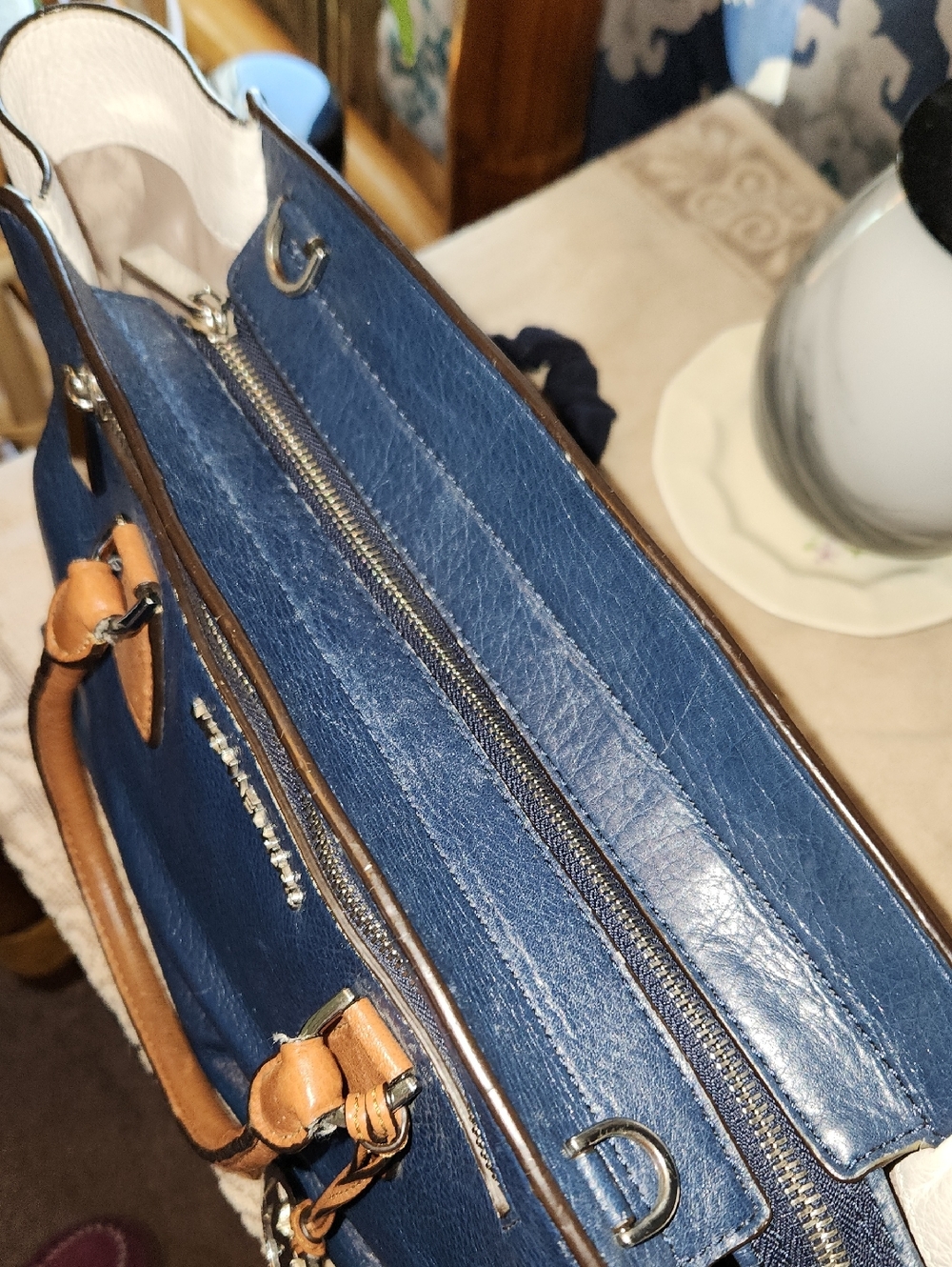 Leather Michael Kors Bag - Picture 6 of 12